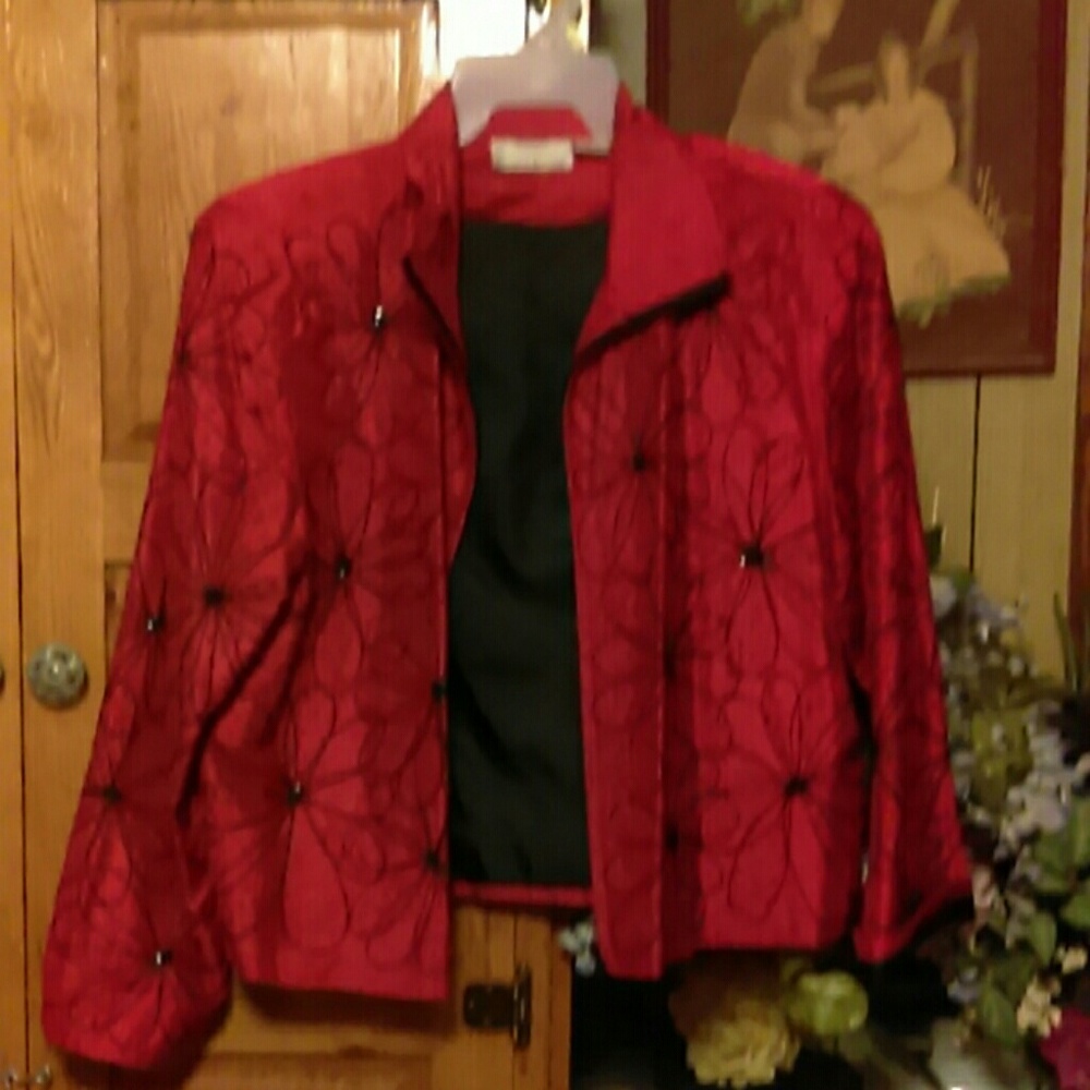 Casual Living Zip-Up Jacket Top